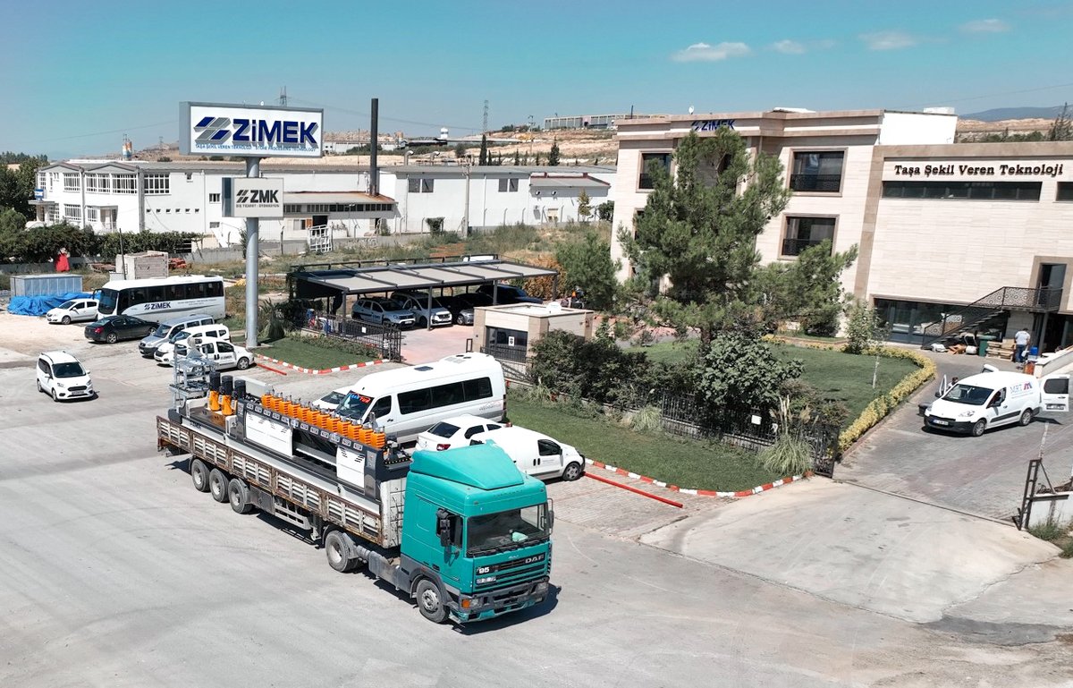 zimekmachine's tweet photo. 🇹🇷 Denizli Eid Mermer'in 3+12 Kalibre ve Polisaj Makinesi yüklenmiştir. Hayırlı olmasını diler, Zimek Makina'yı tercih ettikleri için teşekkür ederiz.🇬🇧3+12 Calibrating and Polishing has been loaded for Denizli Eid Marble. We wish them good luck and thank them for choosing #zimek https://t.co/JsO2uHCNiH