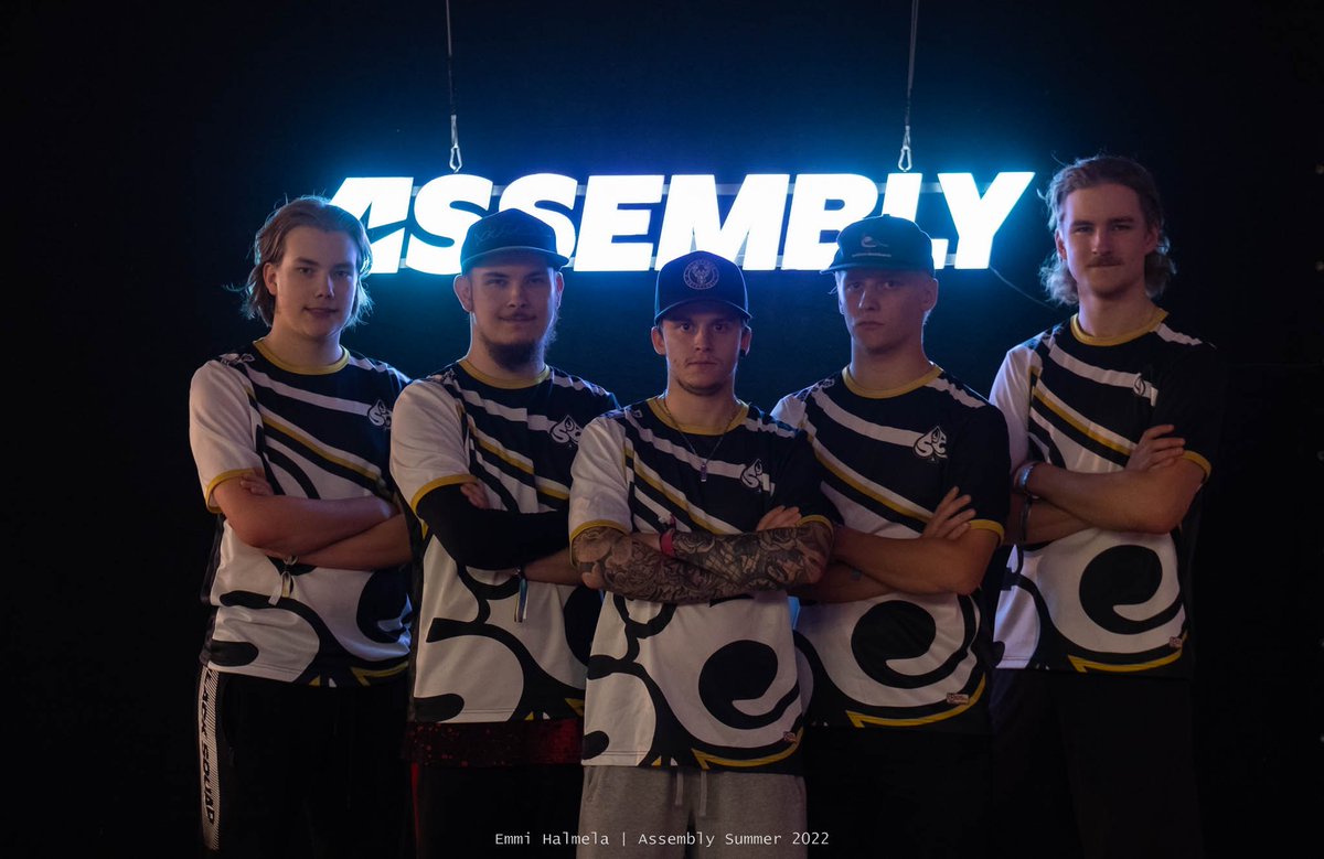 samvcsgo's tweet photo. 50+ officiall matches and 250 days later...

What a journey this one has been with these guys! Our 9 month trip will be coming to an end with this lineup after a mutual agreement. 

Sad but also excited to see what the future bring!

I will announce my plans later!

❤️ #soacs ❤️ https://t.co/RCiSnCGaSl