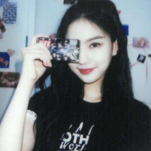 isastaycs's tweet photo. 인스타 업데이트 / Through photographs, we can keep endless memories that we plan to cherish for eternity; and that's why I'm amazed with the magic of camera that enables us to capture moments anytime and anywhere, simply with just one click. Are you in love too? https://t.co/auDYjSS20P