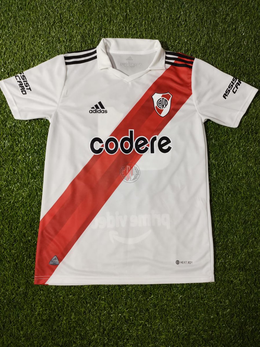 MedioRiver's tweet photo. Con nuestros amigos de @RiverLugano sorteamos la nueva camiseta de River para ustedes. El ganador podrá elegir entre la titular (con número si quiere) y la de arquero.

Para participar:
👉 Dar RT y Seguir a @MedioRiver - @RiverLugano

🏆 El próximo sábado anunciaremos el ganador. https://t.co/UvPbtjUquP
