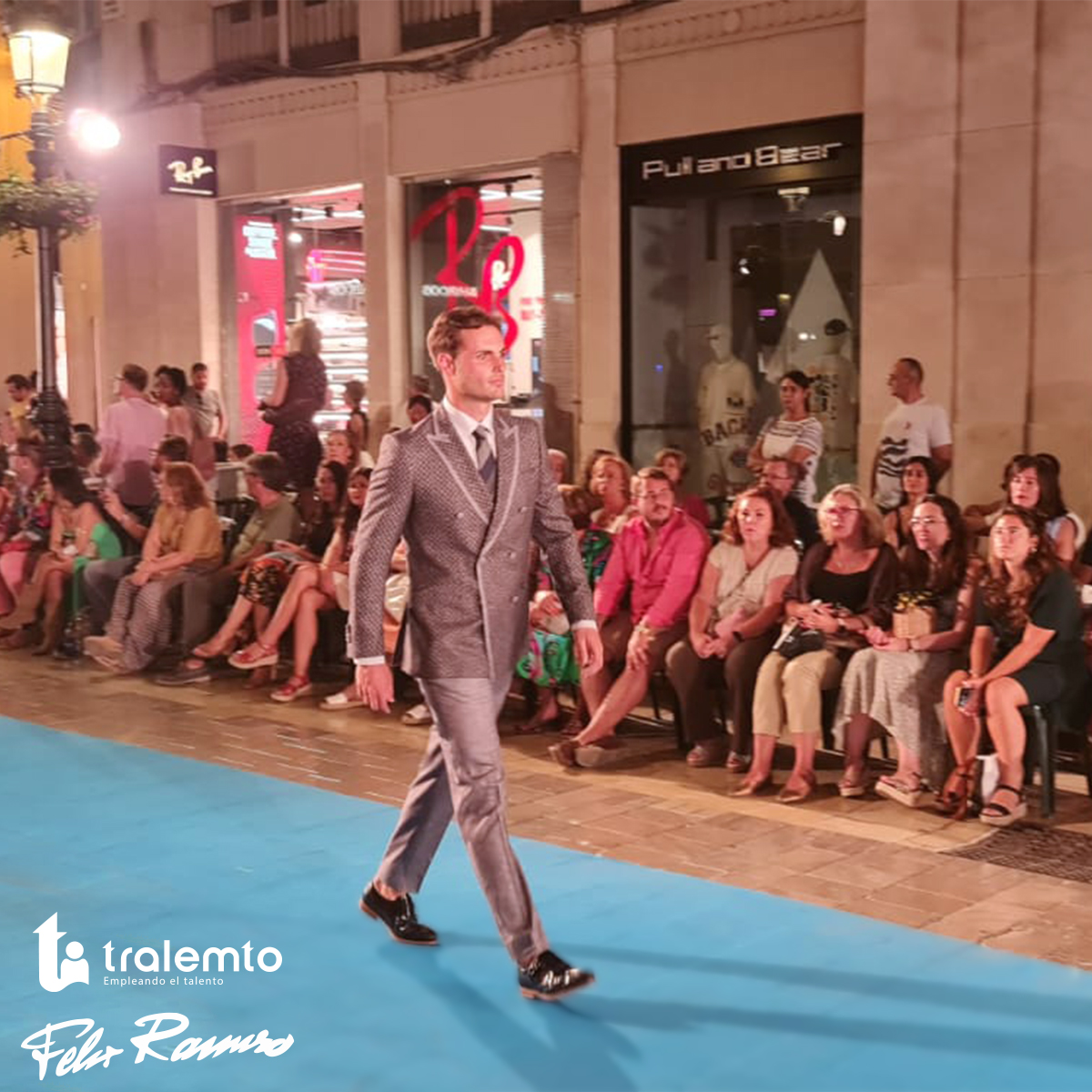 ¿Quieres trabajar en una de las firmas referentes en #España de #Trajes de #Chaqueta para #caballero, #sastrería y #ceremonia?
Buscamos #Dependiente/a para sus tiendas de #Málaga y #Valencia. 
Si te apasiona el mundo de la #moda, #novios, envía tu #CV a: personas@tralemto.com