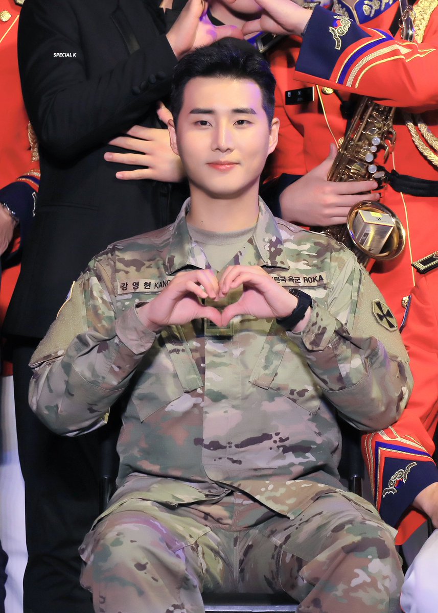 데뷔 7주년 축하해🫶🏻💕
항상 네 편, 늘 응원해
#데이식스_청춘의_일곱번째_페이지
#DAY6_7th_Page

220828 보문산 열린음악회 
#영케이 #YoungK #데이식스