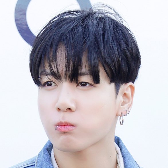 pikakooland's tweet photo. [#pikakoo #jungkook #pikoo] https://t.co/Sf5XGvhnFr
