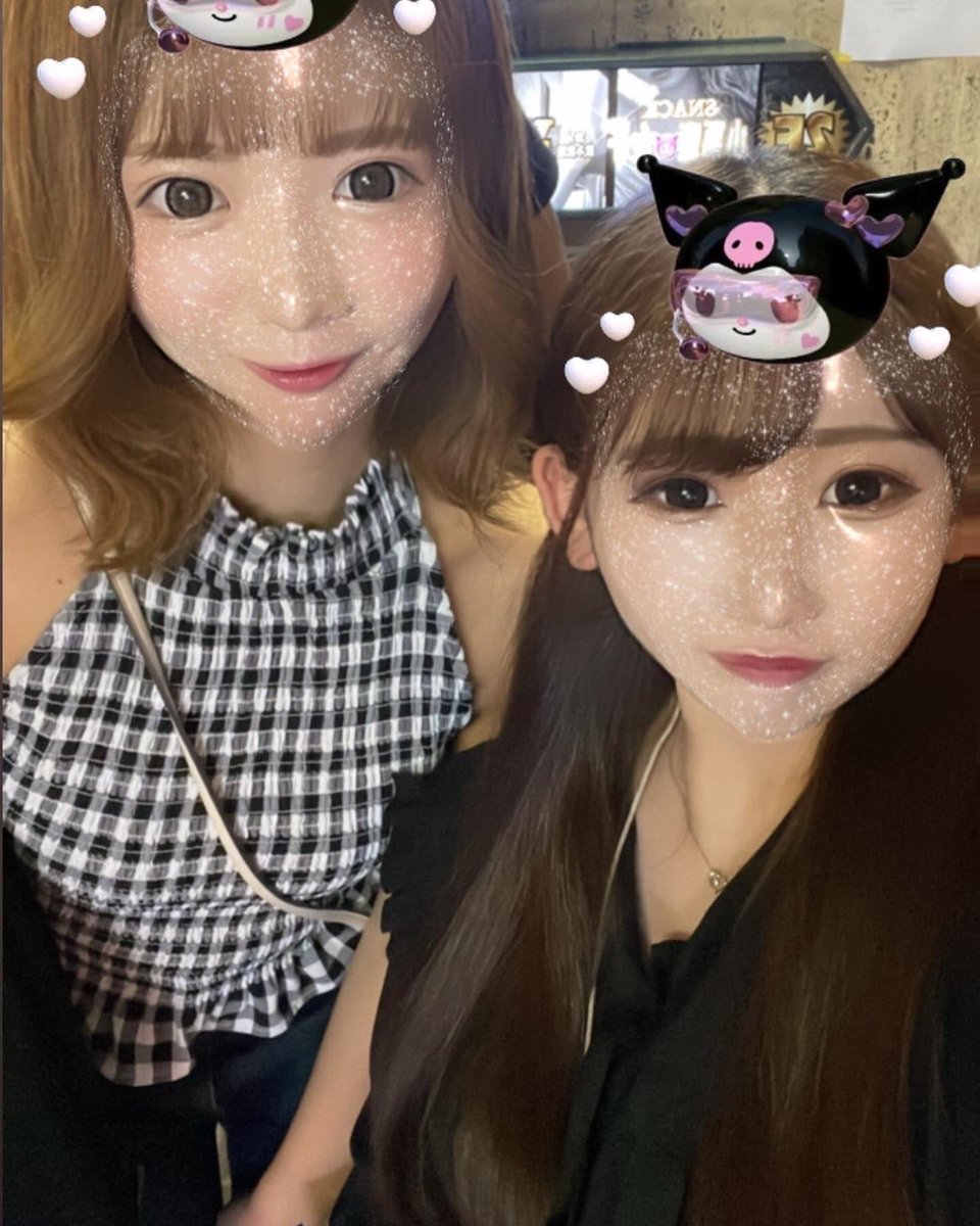 chocobo_kanda's tweet photo. 🐤チョコボです💕
今宵も盛り上がっております😆👍✨神田に来た際はチョコボにお寄りくださいませ🎶
#神田 #ガールズバー #チョコボ #神田ガ��ルズバー #神田ガールズバーチョコボ #やってます #あみ #はな #りあ #ひでお #飲み放題 #カラオケ無料 #神田西口 #グリービル #五階 #青い看板 #求人募集 https://t.co/a4p9nH7L7O