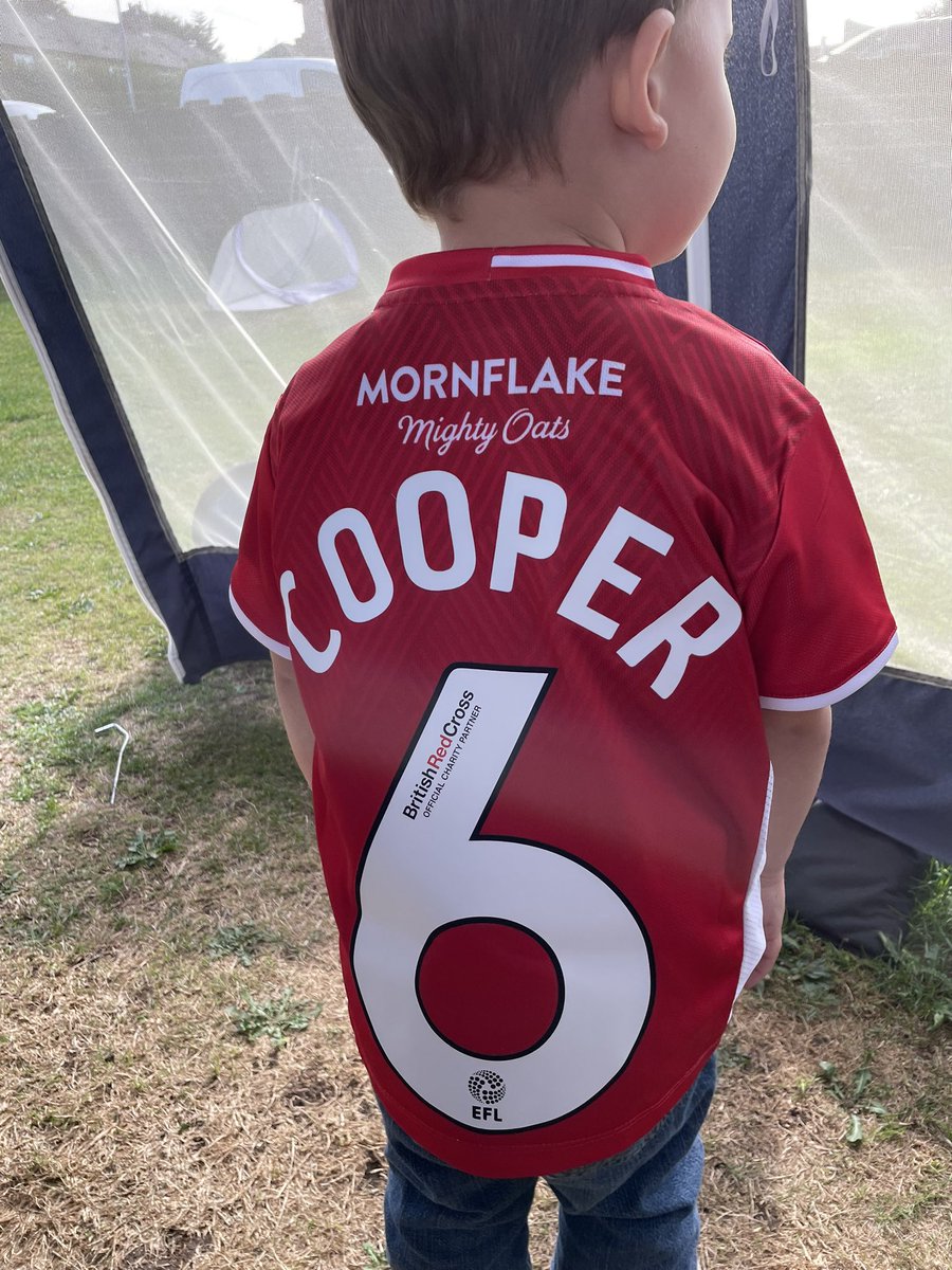 zothebo's tweet photo. Well here he is @lorencooper24 youngest supporter kit all ready @CreweAlexWomen @rhigriffiths97 #footyfan https://t.co/s78vbqXSJG