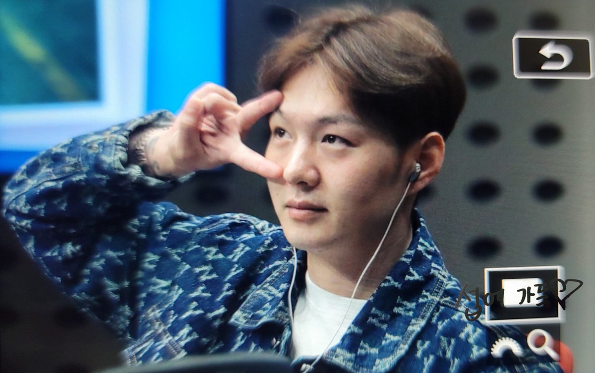subfull_lcs's tweet photo. 220906 비키라 창섭 프리뷰

#비투비 #이창섭 #창섭 @LeeCS_BTOB https://t.co/glRh0AudkN
