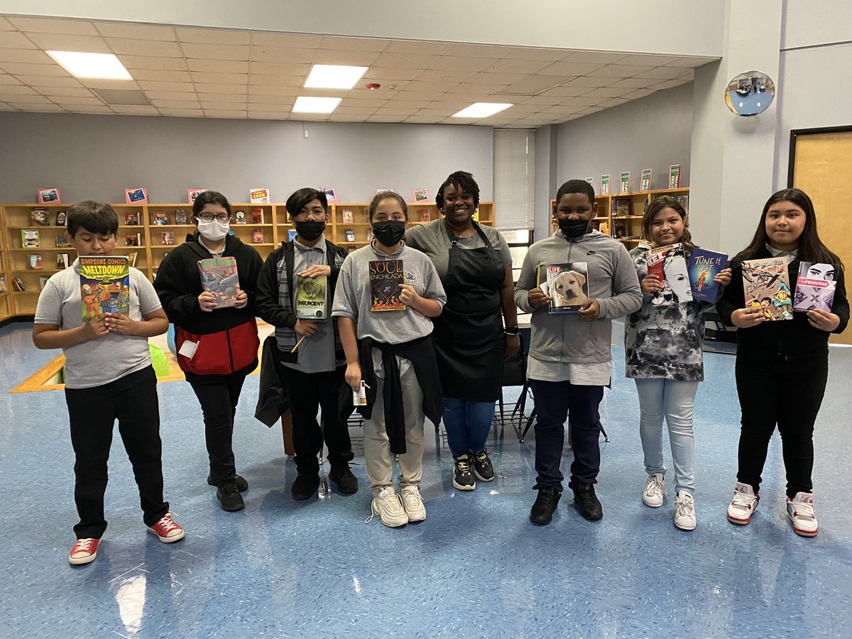 Averi J. Steen tweet media