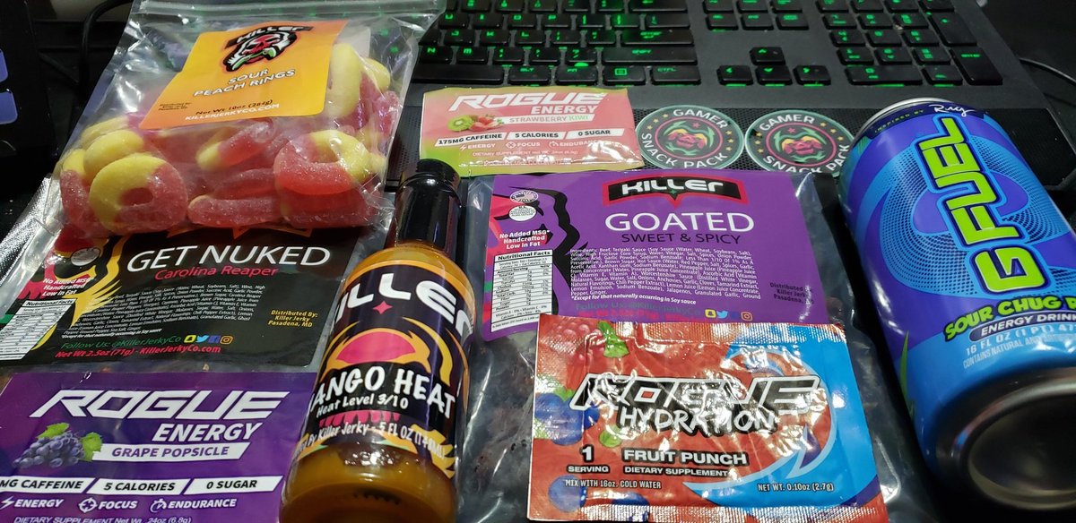 Zaramaru's tweet photo. I didn't receive tracking but this made my day. Ty for pulling through for me @KillerJerkyCo https://t.co/P3IsUQULju