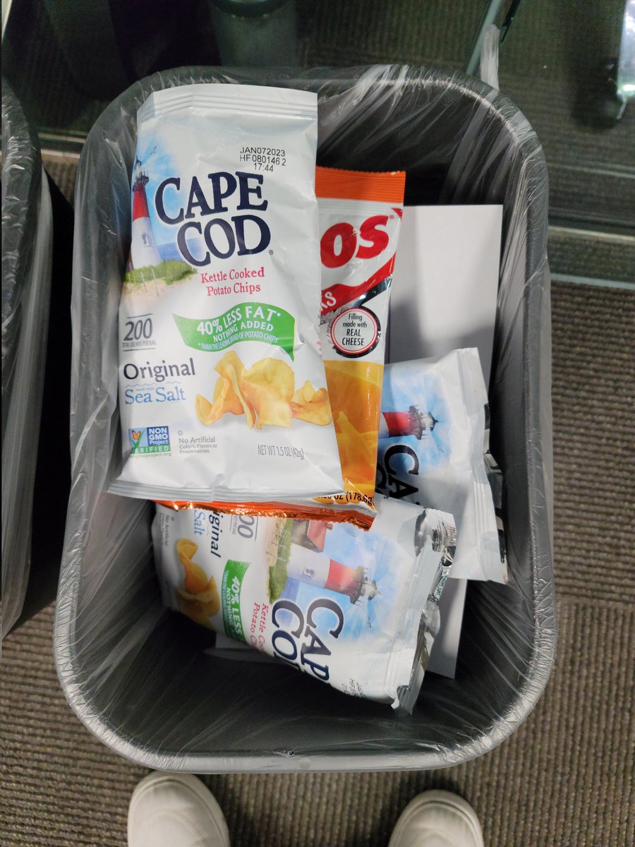 StevenRosenbaum's tweet image. Evidence of poor dietary choices!
#AssignmentDesk
@ChrisPollone 
@mtopel 
@RobBlanchardd 
@MaxReiss