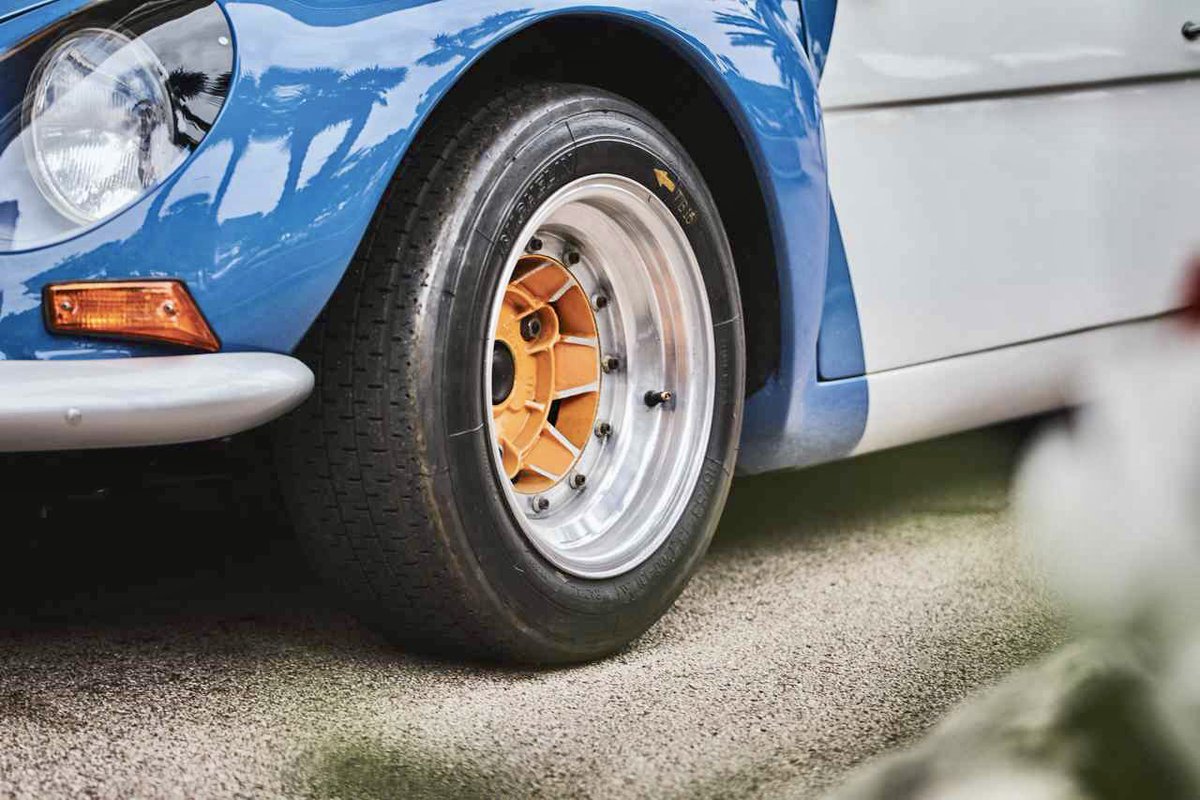 heragu2002's tweet photo. orgullo único e irrepetible !
A los futuros modelos y súper deportivos que vendrán !.Que sean superiores a un Bugatti y se llamen como designio de la mejor historia del mundo @alpinecars @renault_fr
#alpinerenault #renaulution #rsspirit #renaultmobilize #somosrenault https://t.co/euz0h4Lj3h