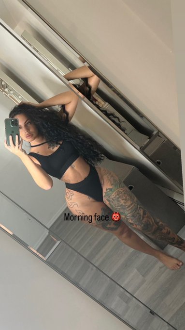 Morning face 👹 https://t.co/n0KtYhoB34