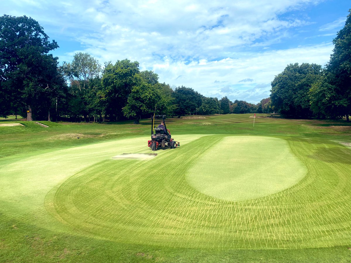 Got lucky with a couple dry days to complete the maintenance on greens <a href="/LangleyParkGC/">Langley Park GC</a> A Deep scarify using the GKB sandfiller, following by a double overseed with <a href="/T2GBentgrass/">Tee-2-Green</a> crystal blue links and a light dusting of sand on top followed by a drag mat to finish off.