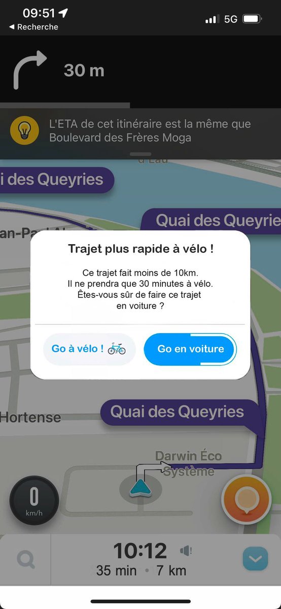Mathieurault's tweet photo. Bonjour @waze , 

J’ai une idée 💡, pour notre santé 😷 et notre planète 🌍 

Ça vous dirait de proposer ce genre de message pour inciter à passer au 🚲 sur les petits déplacements ?

Chiche ?! https://t.co/EhOUJupVXP