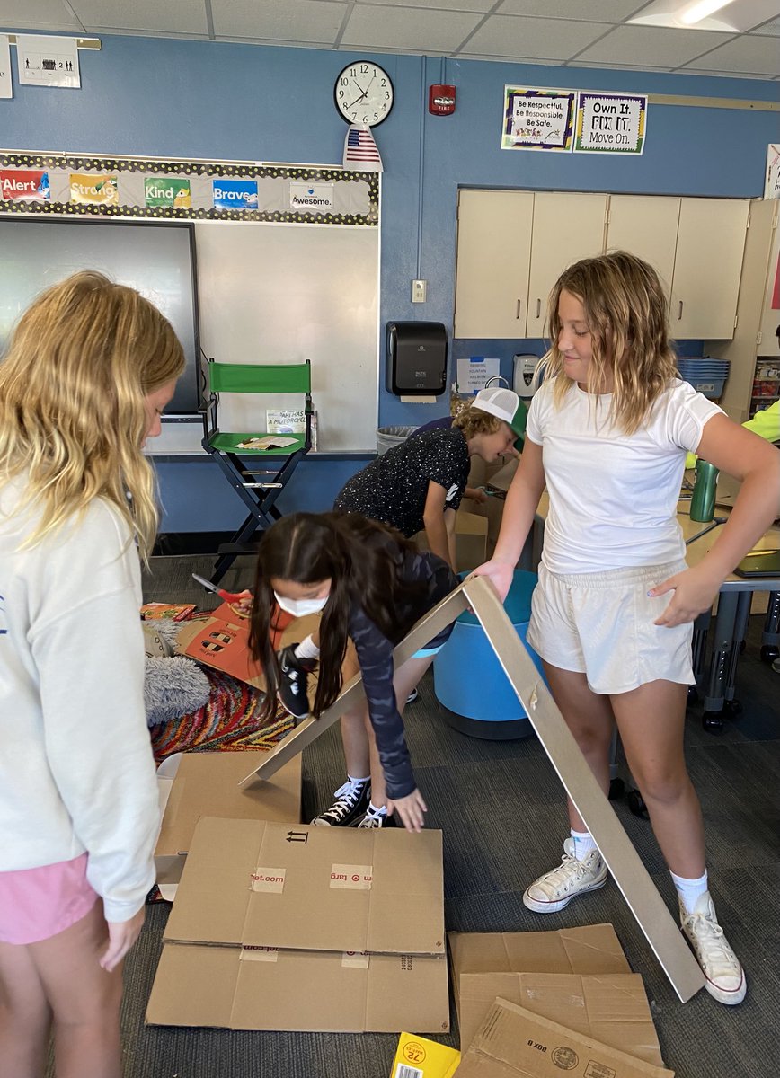 KnophsKids's tweet photo. Cardboard arcade construction has begun!  #CainesArcade #knophskids https://t.co/SMHpM42TWq