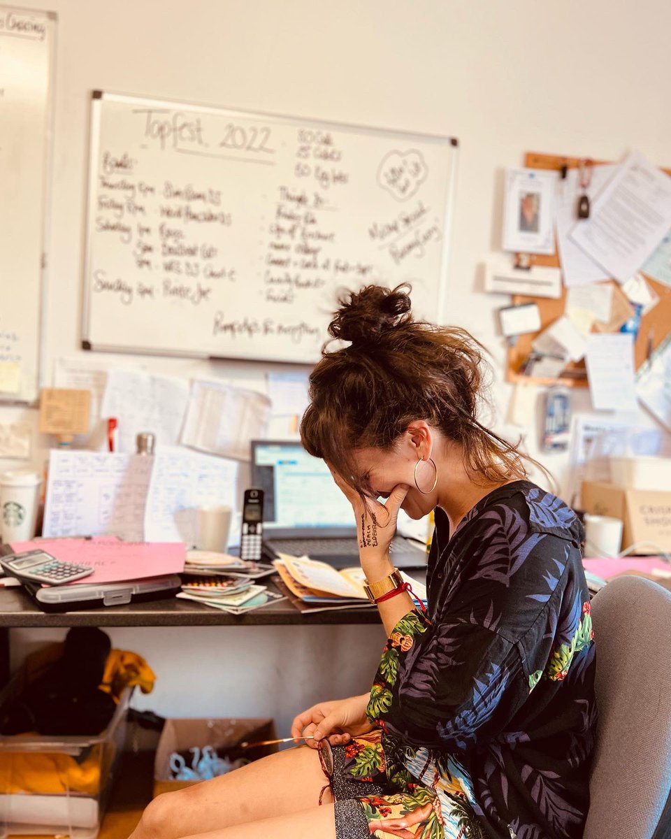 FatCatTap's tweet photo. T A P F E S T - 9 D A Y S O U T
This is a snap shot of Molly organising the Biggest Beer and Music Festival we’ve ever put on.
2 Bars
65 Casks
30 Kegs
30 Ciders
2 Stages
3 DJ sets
4 Live Gigs
TAPFEST - 15th to 18th September
It’s going to be mega!
#nr3pubs #tapfest https://t.co/QYZ9axlGZj