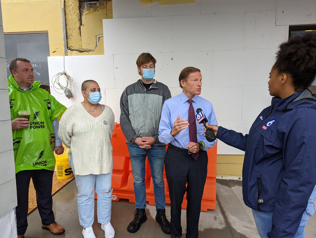 .<a href="/SenBlumenthal/">Richard Blumenthal</a> is standing with members of <a href="/CCSBWU/">Corbin’s Corner Starbucks Workers United</a> &amp; <a href="/VernonSBWU/">VernonSBWU</a> to call out Starbucks for illegally withholding raises and benefits from union workers. #NoContractNoCoffee #ShameOnStarbucks