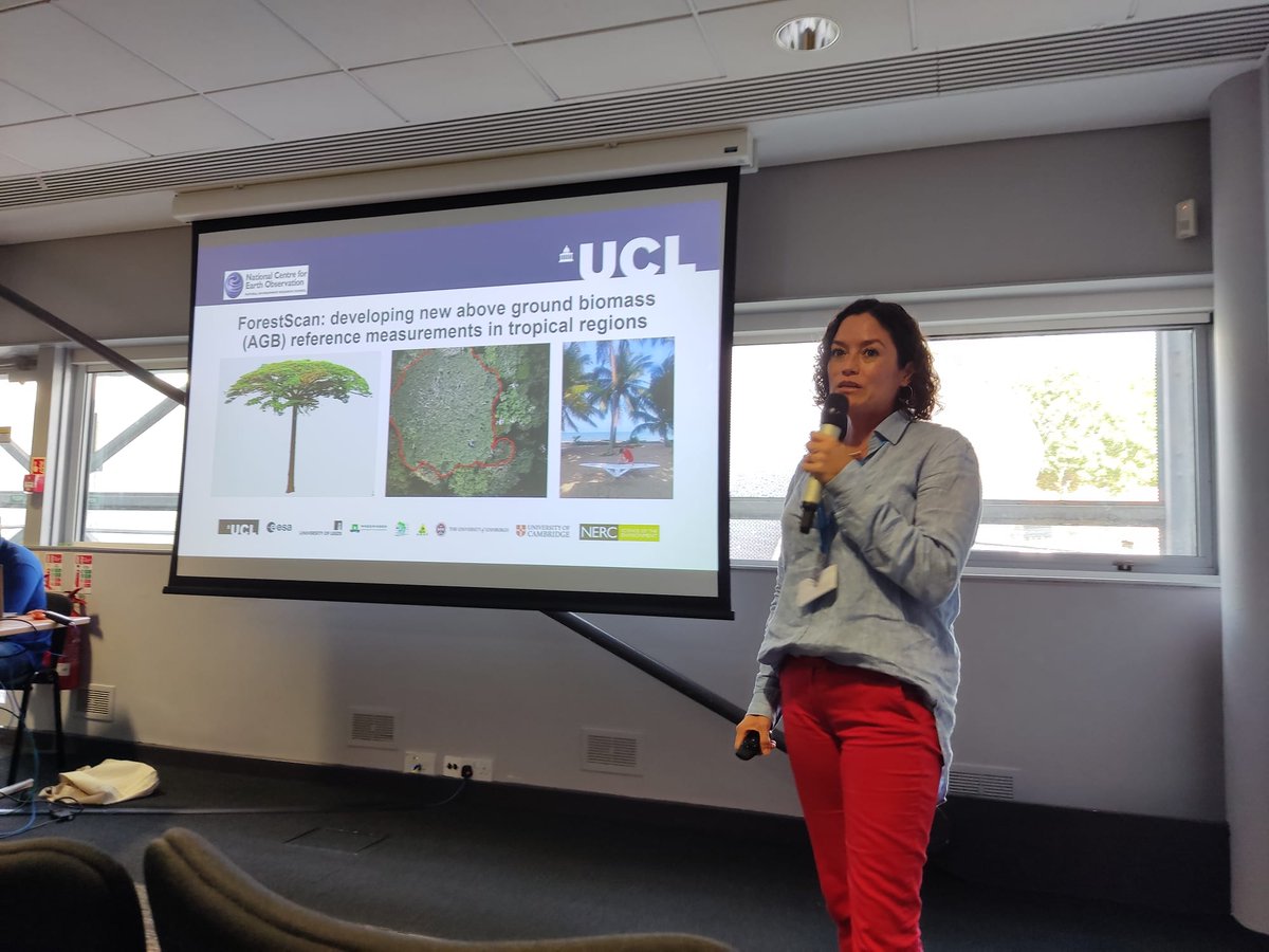TLS_TREES's tweet photo. @ChavanaBryant talking ๐ณ to ๐ฐ๏ธ via #ForestScan @TLS_TREES at #UKEO2022 @spacecentre https://t.co/BPOrrGKMga