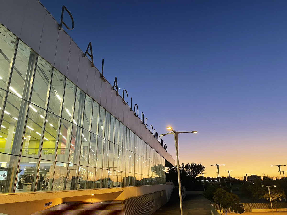 Mathil_Poignard's tweet image. @DdayProject2024 ✈️ From Bratislava @EHPS2022 to Seville @E_C_S_S | This time we discussed about the association between 🏊🏻‍♀️🏊 self-régulation and their adoption of recovery strategies. Congrats to #ECSS2022 &amp;amp; see you in Paris 🇫🇷 #ECSS2023
@LaurentBosquet @AlRuff9 @RobiinRoad