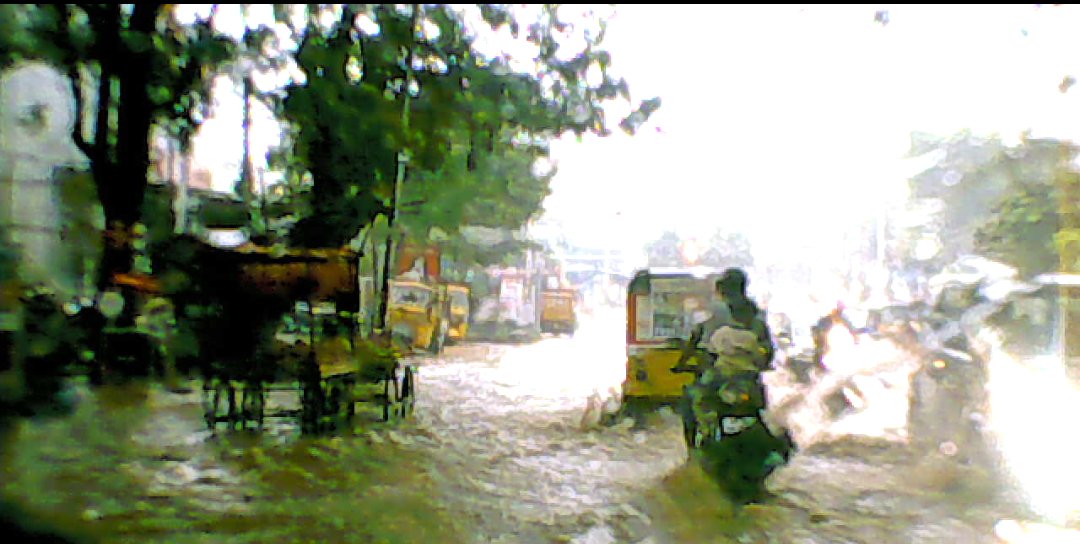 amksocialwork's tweet photo. Heavy rain / downpour 🌨️⛈️🌨️ today at around 15.30hrs in #Alwal #OldAlwal #MachaBolarum #NewBolarum #Bolarum areas.
#HyderabadRains #Rains
@balaji25_t @HYDmeterologist @Rajani_Weather @Hyderabadrains @swachhhyd
@HiHyderabad https://t.co/4t6YVt2vP7