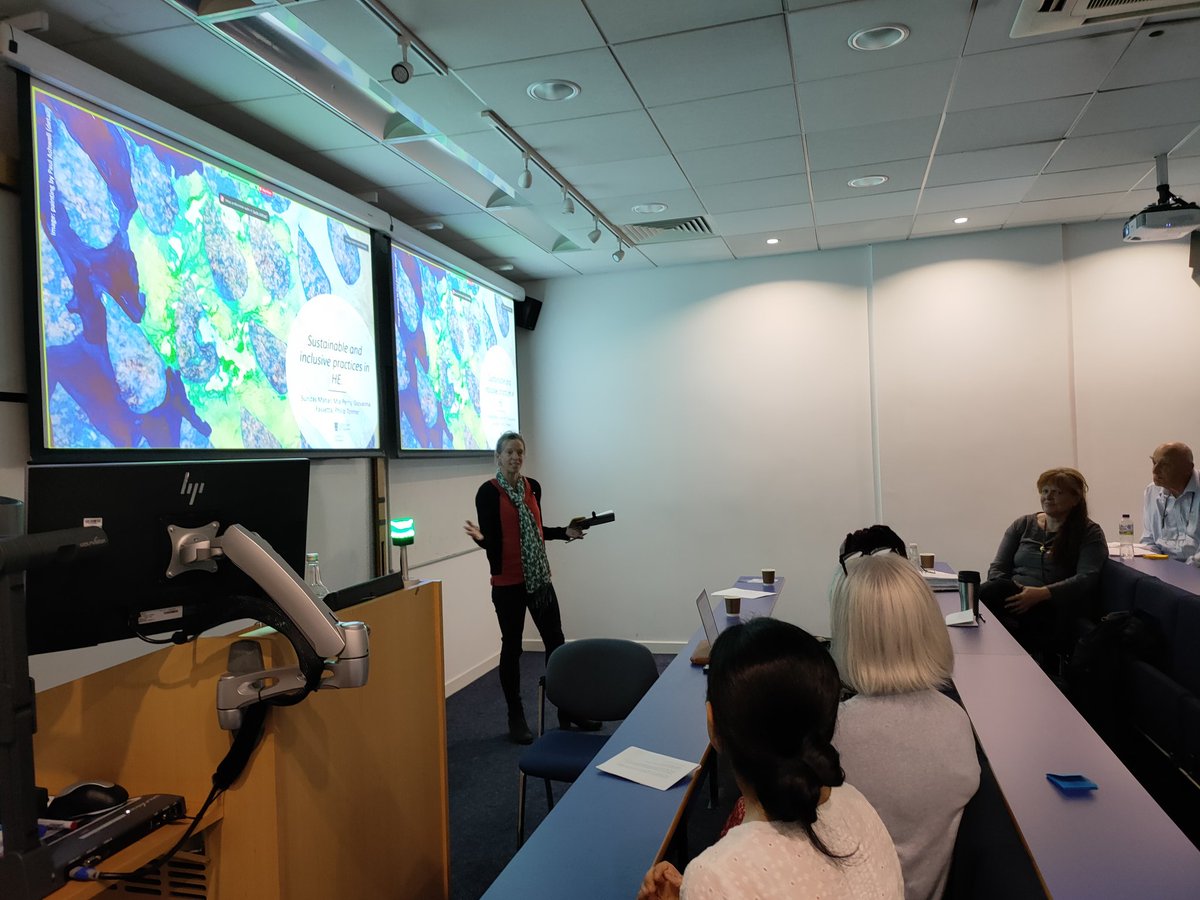 CSConference22's tweet photo. Finally, now presenting are #MiaPerry @GioFassetta #SundasMahar and @PhilipTonner telling us about Sustainable and inclusive research practices
#CSustain22 https://t.co/k9tbUDfTW8