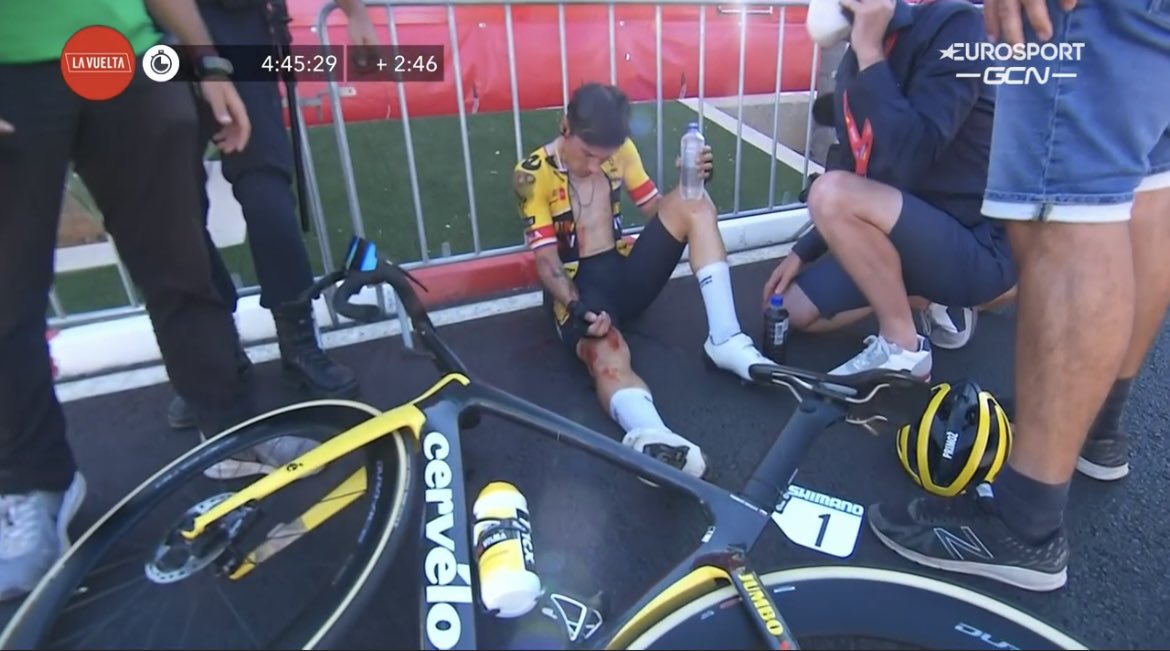 AnnamacB's tweet photo. 💔 my heart is broken for him. 

#LaVuelta22 https://t.co/ABn4eFdQ4V