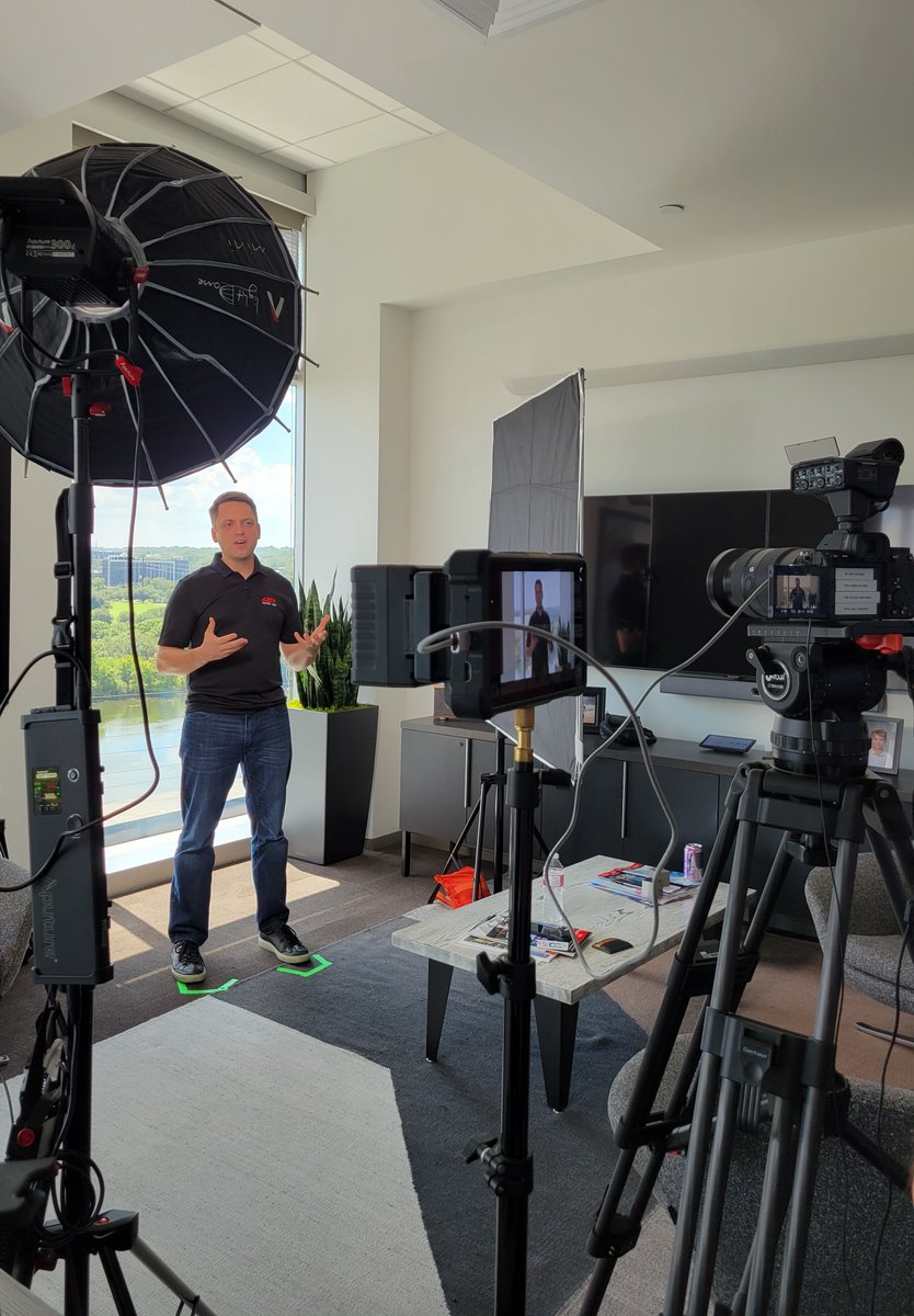 siliconlabs's tweet photo. #WorksWith is ONE WEEK AWAY! We're dotting our i's and crossing our t's, getting ready to discuss #Matter, #AI and #machinelearning, #IoT, #ConnectedHealth and more. Are y'all ready? Register here: https://t.co/RHbQGBfd7m https://t.co/D2QJNTdN3C