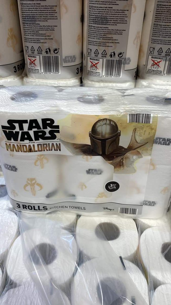 SenoritaConNepe's tweet photo. Para su lado obscuro 🙈😅
#TweetOriginal #StarWars #StarWarsMandalorian #StarWarsCelebration https://t.co/1asBwjJwAO