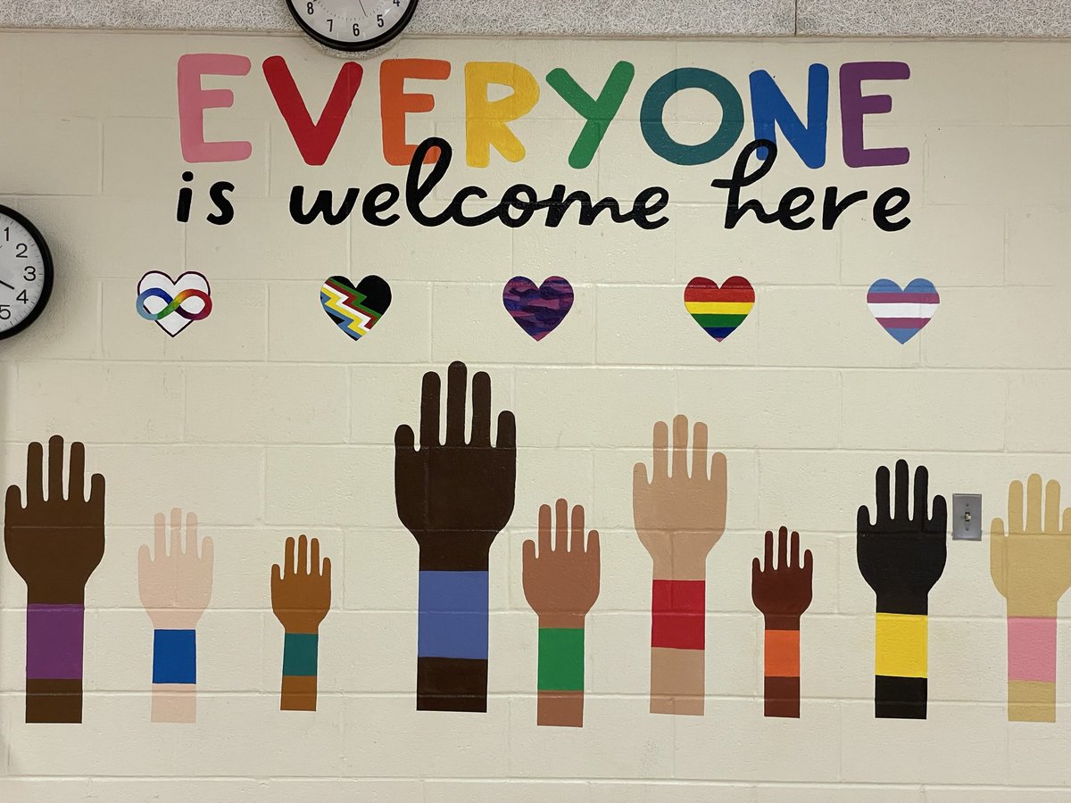 CubRunPTA's tweet photo. Week 3 for our Cubbies @CubRunFCPS!!
It’s a short week, so let’s make it extra great!
“Everyone is welcome here.”
@fcpsnews
#thirdweekofschool #everyoneiswelcomehere #schoolisinsession📚📝 https://t.co/5eryfXNDt0