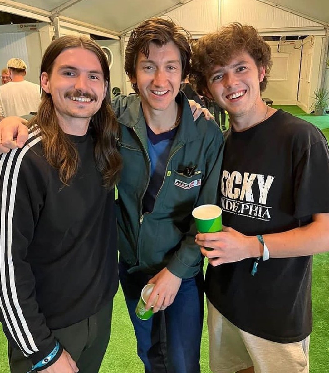 TheLathums's tweet image. Oreet them monkeys