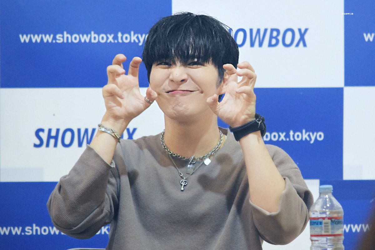 l992O327's tweet photo. 220625 XEED 도하 4K

보고파.. ૮๑ˊᯅˋ๑ა🐾

ㄴ #XEED #씨드 #박도하 #도하 🤍
ㄴ #TheXEEDonYourHEART https://t.co/VupIRFyhhw