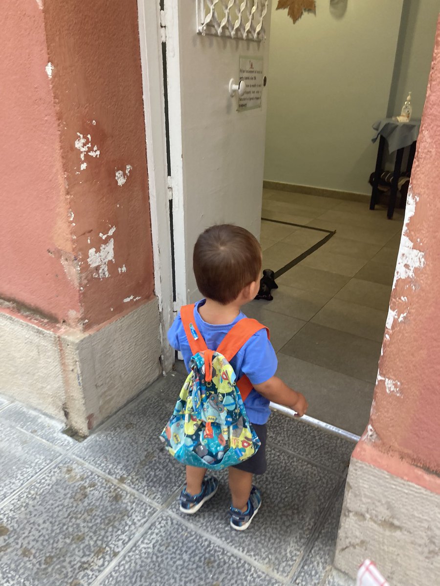 Alba Gomez (@albagomez_dra) on Twitter photo Nos cierran el centro infantil del hospital por un tema administrativo! gracias por facilitar la conciliación familiar y que podamos seguir trabajando y dándolo todo!! <a href="/bcn_ajuntament/">Ajuntament de Barcelona</a> <a href="/vallhebron/">Vall d'Hebron</a> <a href="/bcn_hg/">Horta-Guinardó</a> Nos cierran el centro infantil del hospital por un tema administrativo! gracias por facilitar la conciliación familiar y que podamos seguir trabajando y dándolo todo!! <a href="/bcn_ajuntament/">Ajuntament de Barcelona</a> <a href="/vallhebron/">Vall d'Hebron</a> <a href="/bcn_hg/">Horta-Guinardó</a>