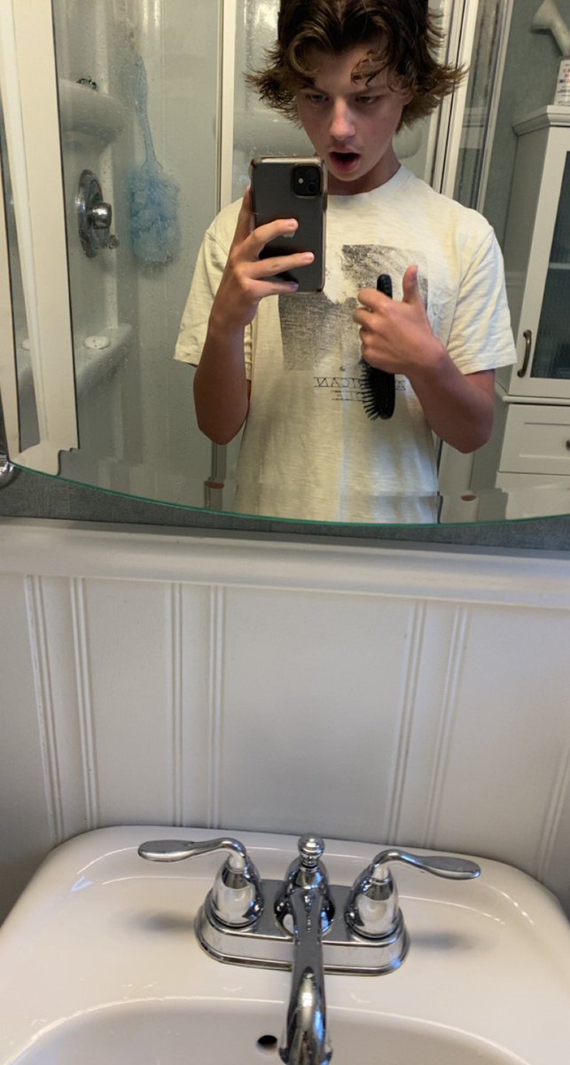 Joshy tweet media