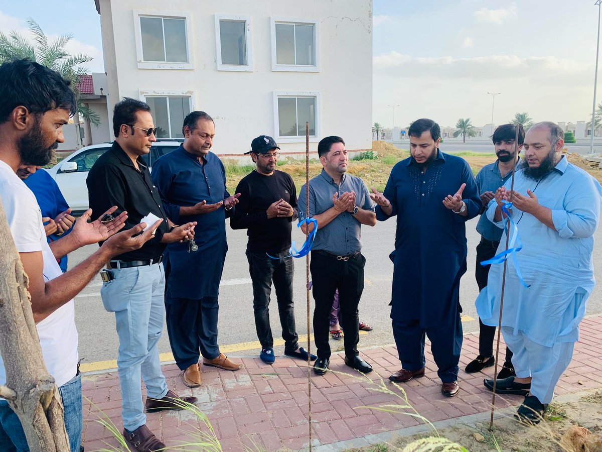 lisdevelopers's tweet photo. We are very glad to Inauguration Ceremony
of our Villa #1017 at Precinct 11B
#lisdevelopers #adlis #BahriaTown #builders #developer https://t.co/gU1rVhVKWZ