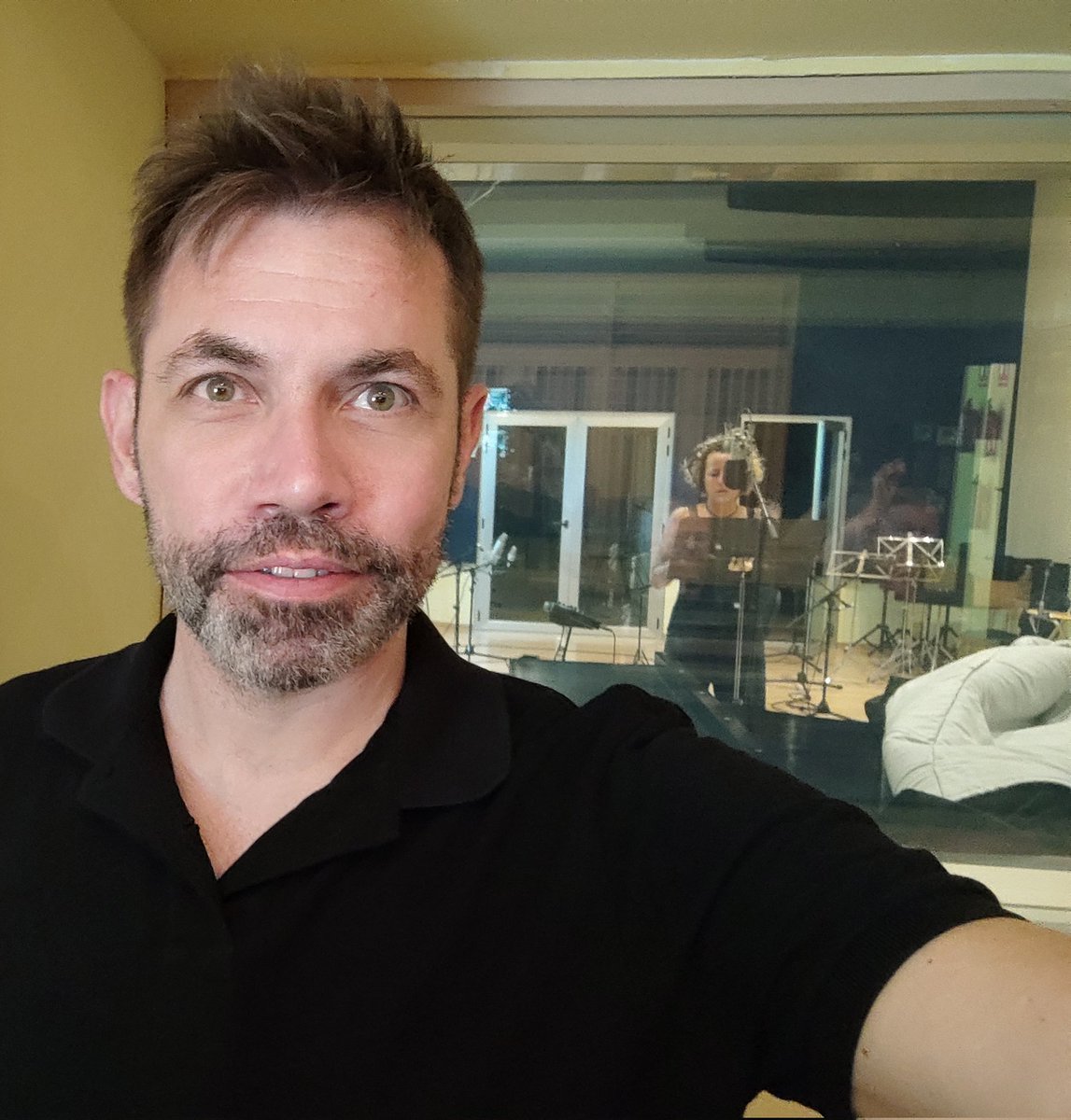 Avui a l'estudi 44.1 amb La Pau, enregistrant el nou projecte: Emociona't amb la SCCC •
Himnes del Cor ❤️