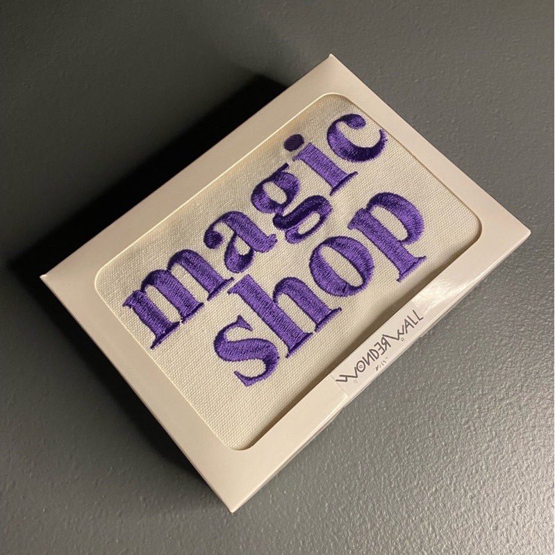jmnkoorkive's tweet photo. Namjoonie’s Birthday Giveaway! 💕

2 WINNERS! 😘
♡ Jjajangmyeon (his fave 🥺)
♡ RM coffee
♡ PC set
♡ “Magic Shop” Embroidered tote bag
♡ “Mono” pin 

📌follow me
📌rt &amp; like
📌reply “thank you for being the most incredible person” + sexiest namjoon pic 😉

Ends in 09/12 🫶🏻🫶🏻 https://t.co/BIKrVctm72