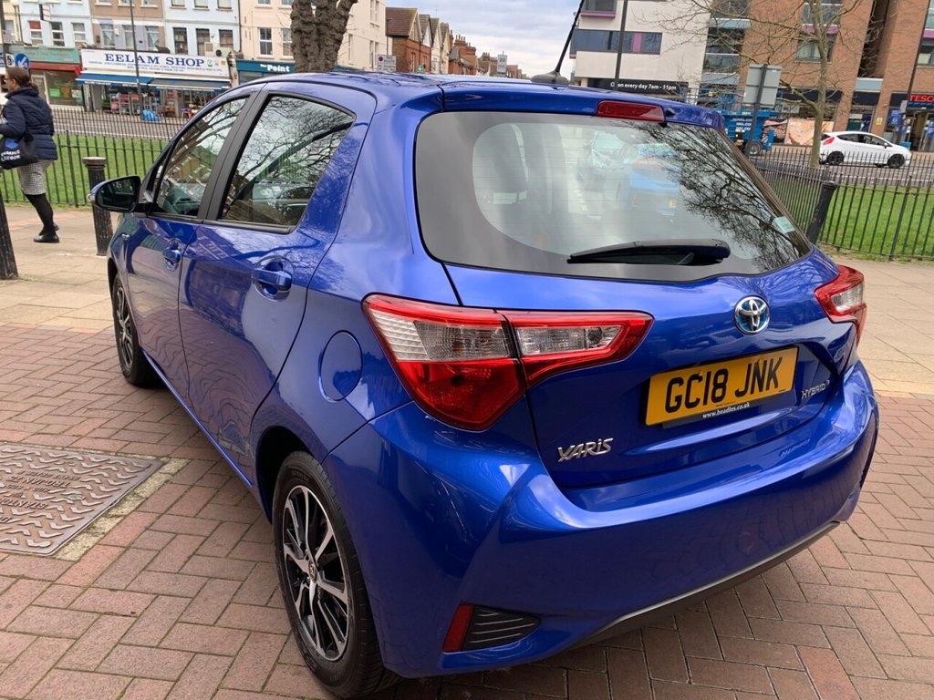 Rushmores_Cars's tweet photo. 💥2018 TOYOTA YARIS💥
Just in! This 2018 TOYOTA YARIS
1.5 VVT-I ICON TECH 5d 135 BHP With 30895 Miles!

£15,100 or From £242 Per Month!

⬇️Apply Here⬇️
https://t.co/QucF7QBhCj  📊

#cars #catford #london #carsforsale #automobile #cargram #caroftheday #cardesign https://t.co/HYL07YtGjP