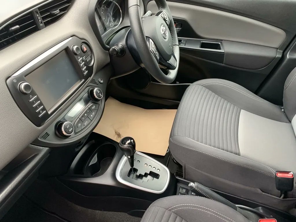 Rushmores_Cars's tweet photo. 💥2018 TOYOTA YARIS💥
Just in! This 2018 TOYOTA YARIS
1.5 VVT-I ICON TECH 5d 135 BHP With 30895 Miles!

£15,100 or From £242 Per Month!

⬇️Apply Here⬇️
https://t.co/QucF7QBhCj  📊

#cars #catford #london #carsforsale #automobile #cargram #caroftheday #cardesign https://t.co/HYL07YtGjP