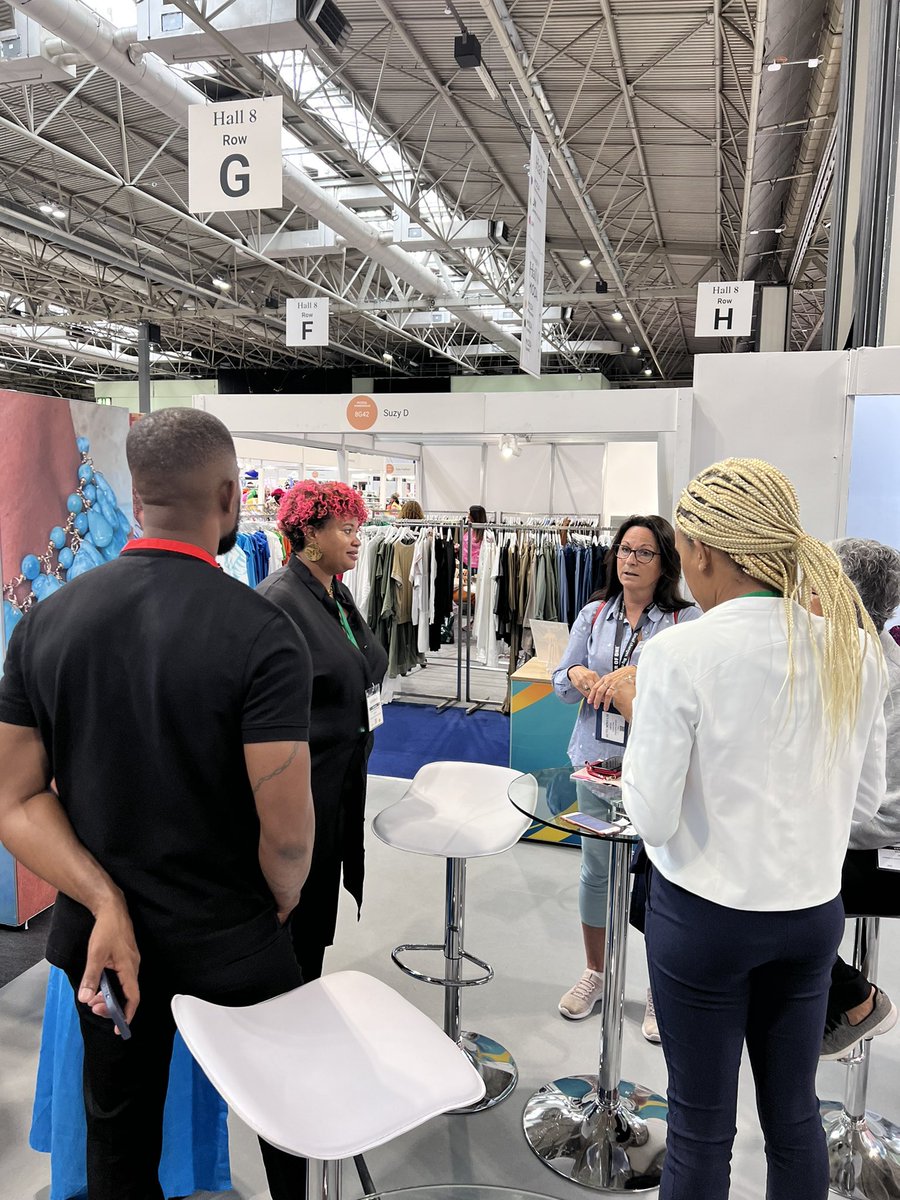 Caribbean Fashion Showroom Designers meet with different potential buyers and distributors in #Birmingham at @SpringAutFair. Check out the stand 8G40-7A31 to discover designs from the Caribbean! @CaribXport.