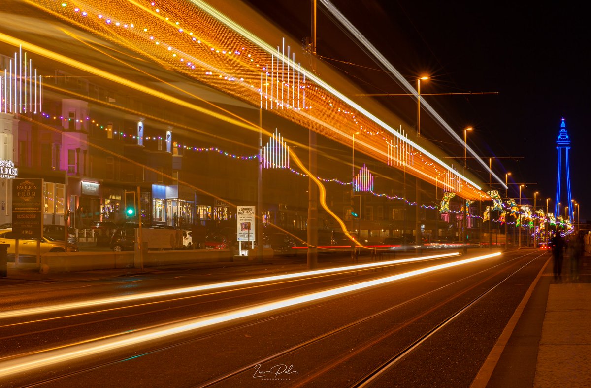 Lisa poolphotography tweet media