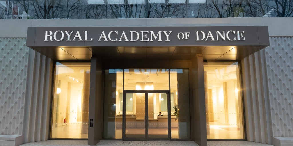 We are seeking a Student Support &amp; Wellbeing Manager to join our dynamic Faculty of Education. In this role, you will provide high quality support, advice, and guidance to students, effectively supporting their wellbeing. Apply today: bit.ly/3RBa3tx

#Dance