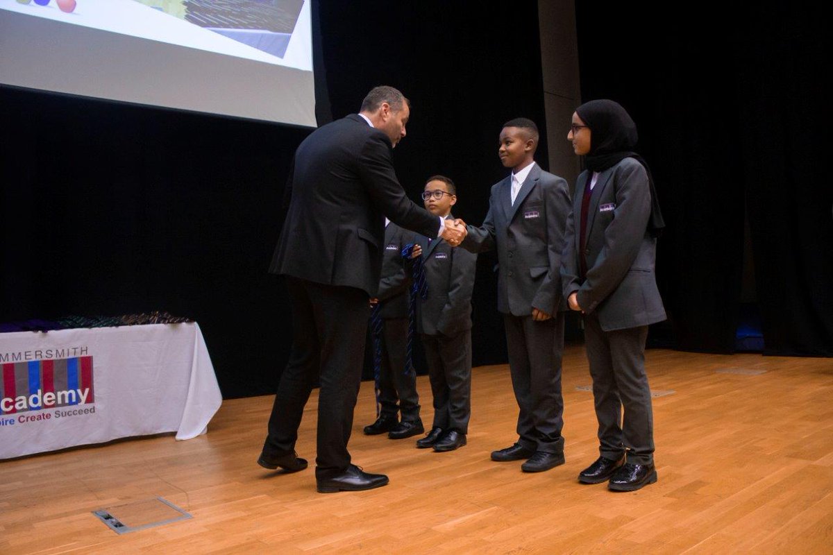 HammersmithAcad's tweet photo. A fantastic first day of secondary school for our new Year 7 students! 

They spent the day getting to know new friends &amp; teachers, &amp; finding their way around the Academy. 

The highlight of the day was our traditional Tie Ceremony and 'Clap Out' at the end of the school day. https://t.co/OgqOCCFLdI