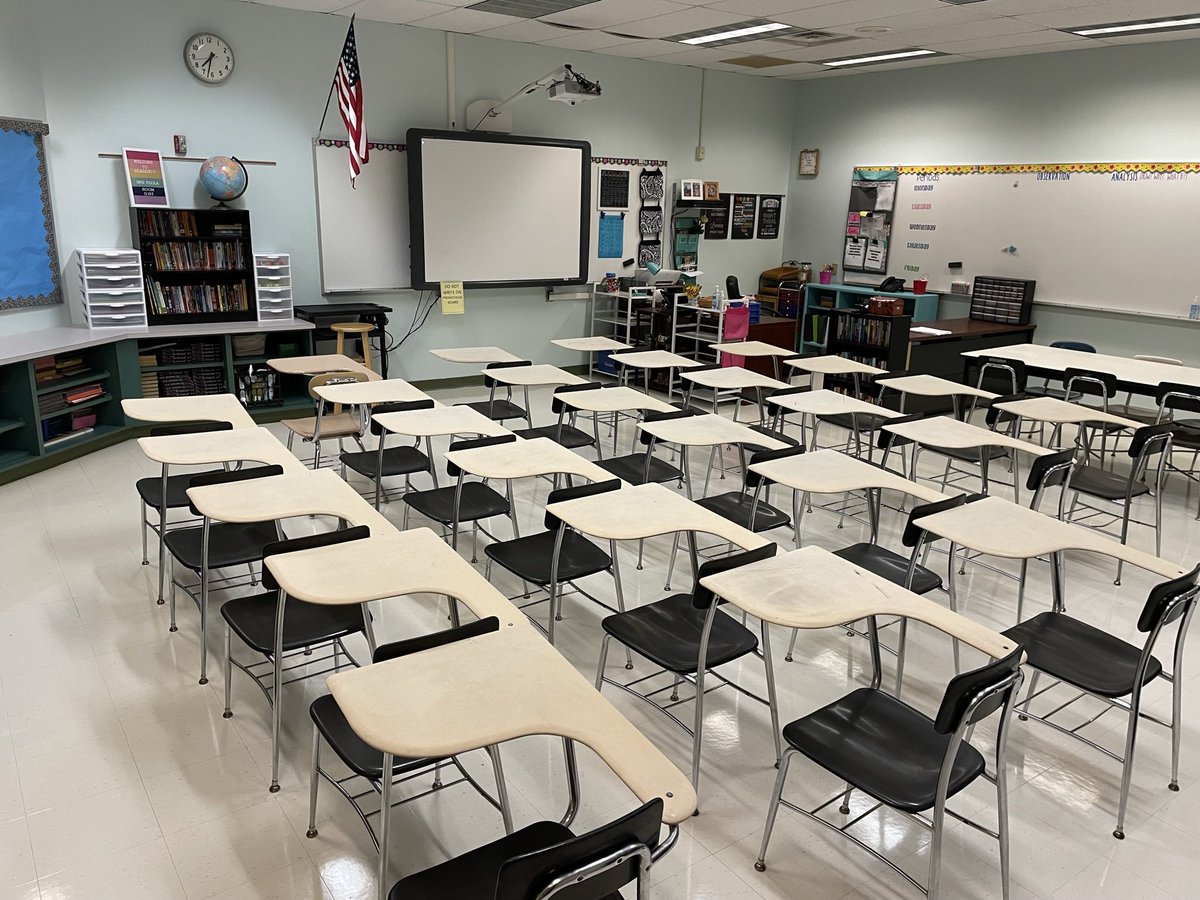 PisulaChristy's tweet photo. Ready for year 19! It’s gonna be the best yet! @TMSTrinityPride @7thTms https://t.co/3r5lv5hlAK
