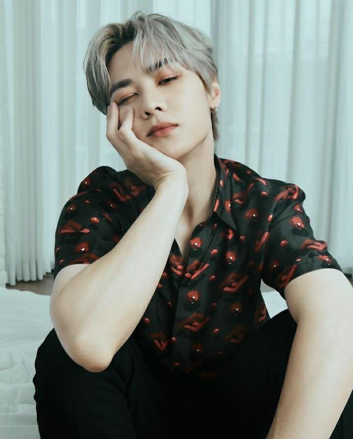 [220906] kun weibo update