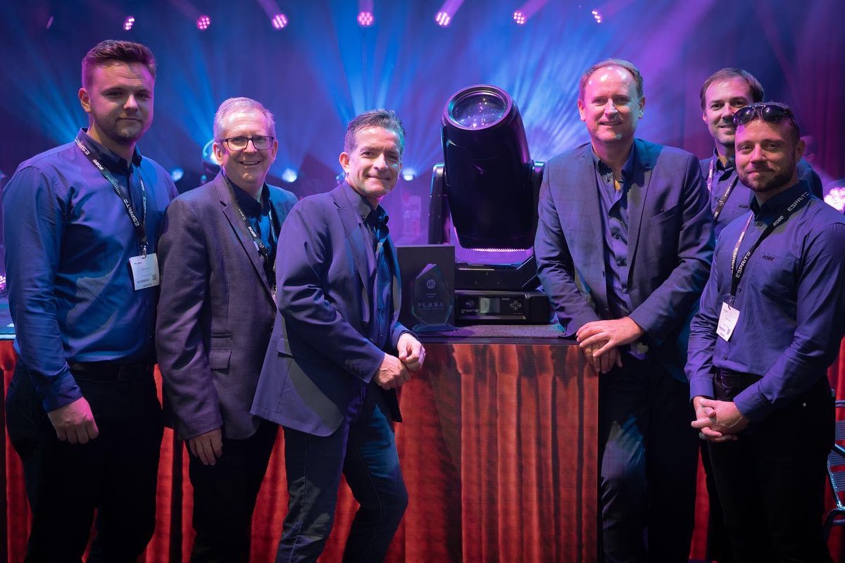 Robelighting's tweet photo. Meet the 2022 @plasashow Show Award-Winner for Innovation, the new, high-powered, IP65-rated @Robelighting #iFORTE TE (TRANSFERABLE ENGINE) LED luminaire.
Check it out here 👉 https://t.co/dkq9LrHoYE.
#robelighting #robeinnovation #transferableLEDengine #newrobegear #plasa2022 https://t.co/TLnZDELEeg