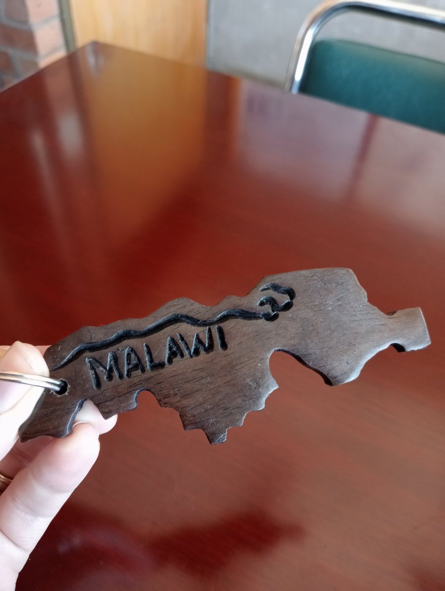 Izelque's tweet photo. Loving my gift from a student that just returned from #youthmapper training in Malawi! Thanks for making my day! https://t.co/ToyQfKtcCS