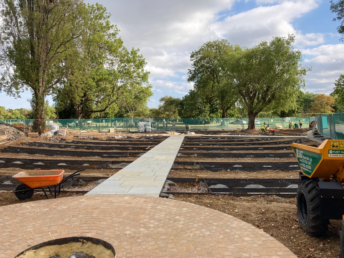KLGUK's tweet photo. We are proud to be working on updating the cloister walkway which leads to the memorial garden at a Surrey Crematorium.
We shall be planting in October and visitors will then be able to enjoy the peaceful surroundings .
#klguk #surrey #crematorium #gardendesign #pathway #memorial https://t.co/cibU5StKlq