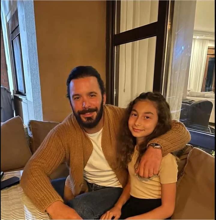 omredfe's tweet image. Only 4 days left when  he becomes a father of a girl 💖✨☺️💫🍼👀

#barisarduc X #babygirl🎀 

💫 #specialpost 
#picoftheday 

I'm so excited after hearing the news 😸

But I believe ☺️ 

He will be the best father ever ! 

#congrats🎉 to dear 
  @arducbrs #arducbrs