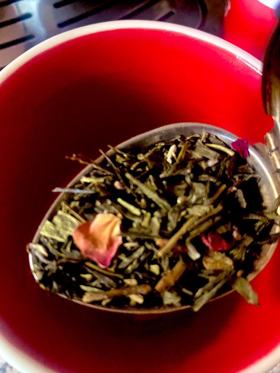 medi050505's tweet photo. Time for a nice cup of tea!
#MariageFrères #VertProvence ❤️ https://t.co/sT0p2f75EN