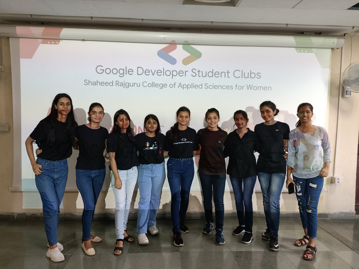 gdsc_srcasw's tweet image. GDSC SRCASW Orientation 2022-23 Done✅✨
#gdscsrcasw #googledevlopers #googledeveloperstudentclubs #team