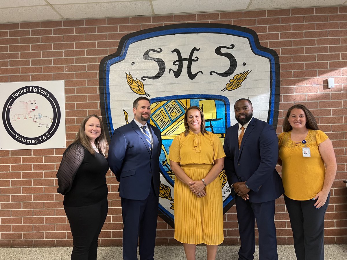 cuffeepatricia1's tweet photo. First day of school, SHS admin team.        💙💛 https://t.co/gz4uS4Hf8P